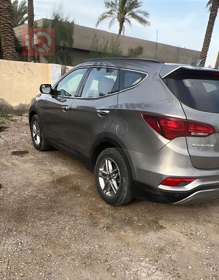 هيونداي سانتافي